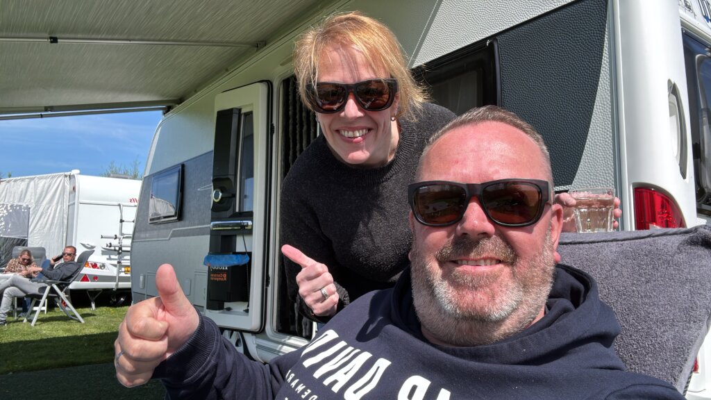 Hans & Heleen van CaravanKamperen op camping 't Oegenbos in Teuge