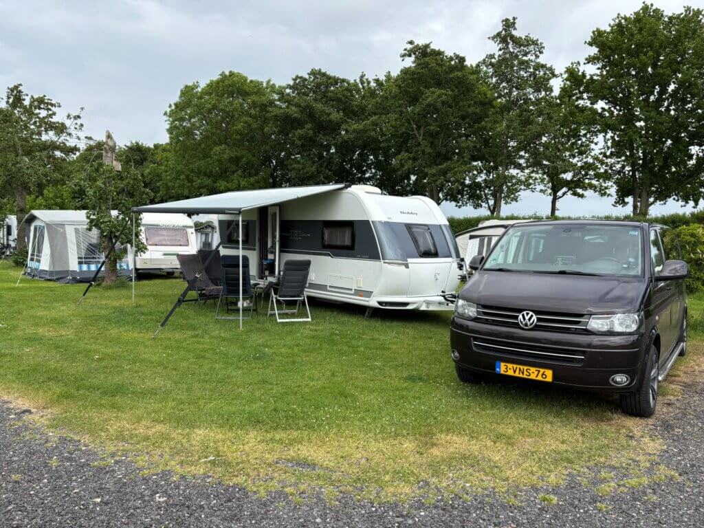 CK's kampeerplek op SVR camping Coterlet in Nijkerk