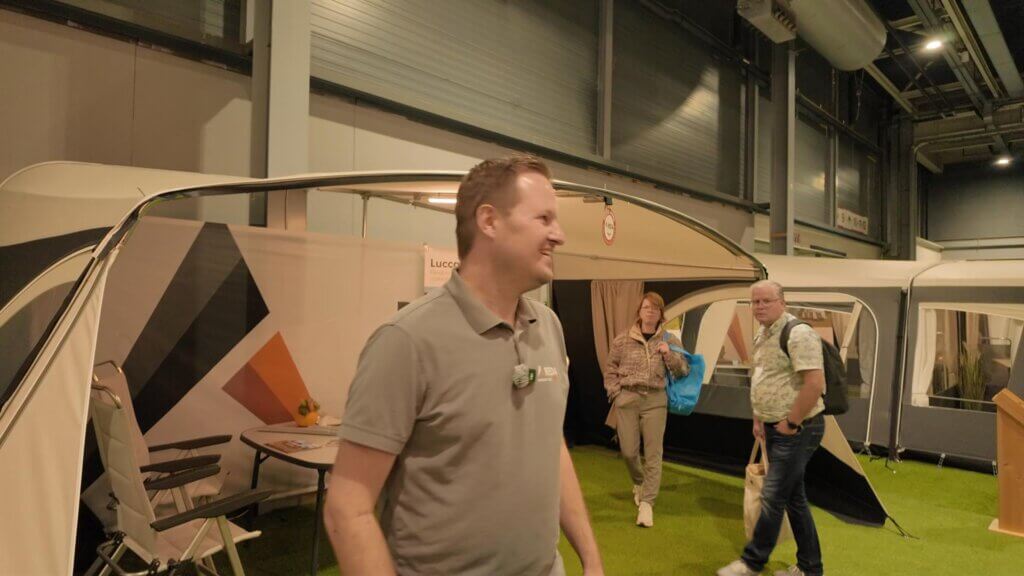 Roan van REDA laat nieuwe dingen zijn op de Kampeer & Caravan Jaarbeurs